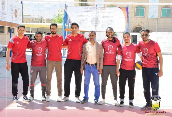 جامعة الحكمة تحصد نتيجة الفوز بمباراة كرة الطائرة بين الجامعات الأهلية والحكومية جامعة الحكمة تحصد نتيجة الفوز بمباراة كرة الطائرة بين الجامعات الأهلية والحكومية