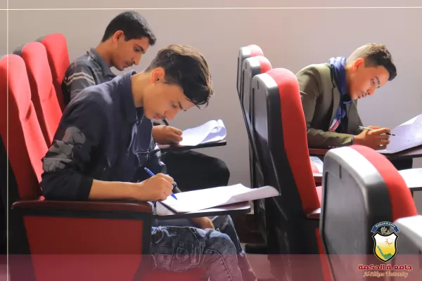 جامعة الحكمة بصنعاء تدشن إمتحانات الكفاءة للطلاب المتقدمين بكلية العلوم الطبية – قسم طب عام وجراحة