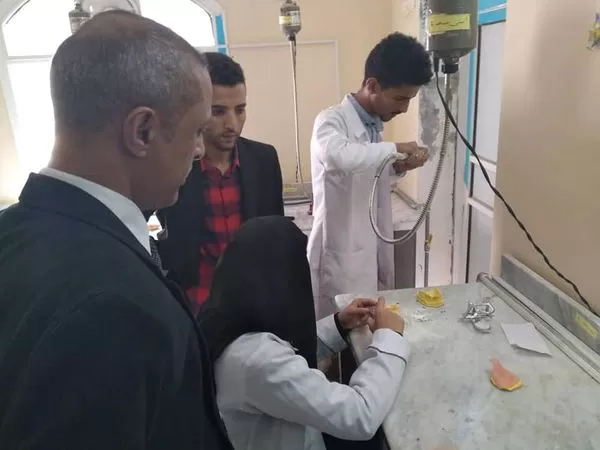 رئيس الجامعة الدكتور مختار دائل يزور فرع تعز ويطلع على سير العملية التعليمية