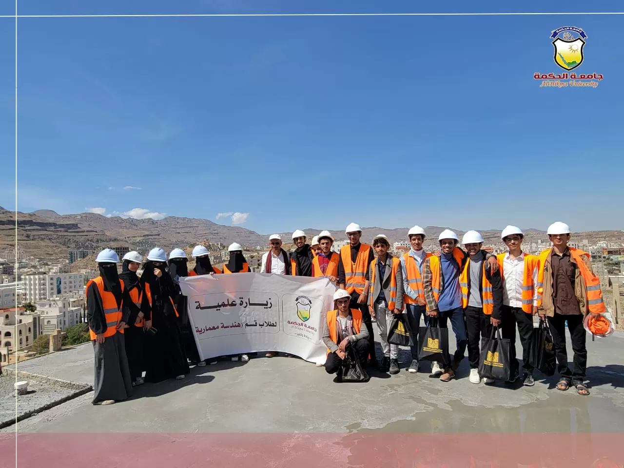 قسم الهندسة المعمارية ينفذ زيارة ميدانية إلى برج السلطان