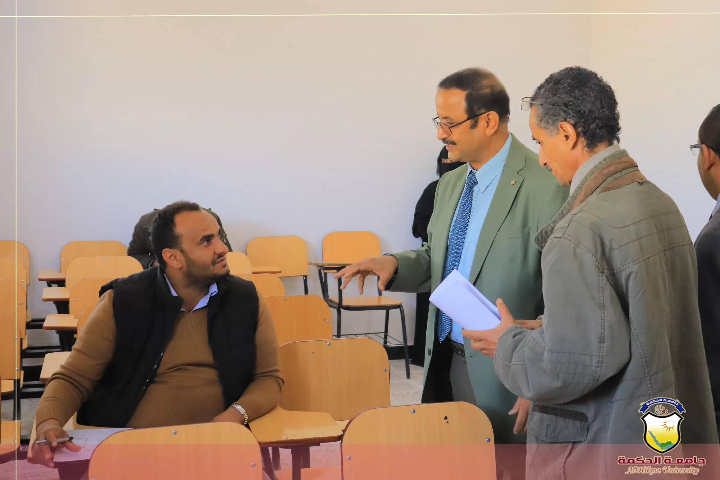 بحضور رئيس مجلس الأمناء؛ جامعة الحكمة - صنعاء تدشّن الإمتحانات النهائية للدفعة الأولى بقسم طب عام وجراحة للعام 1445هـ - 2024/2023م