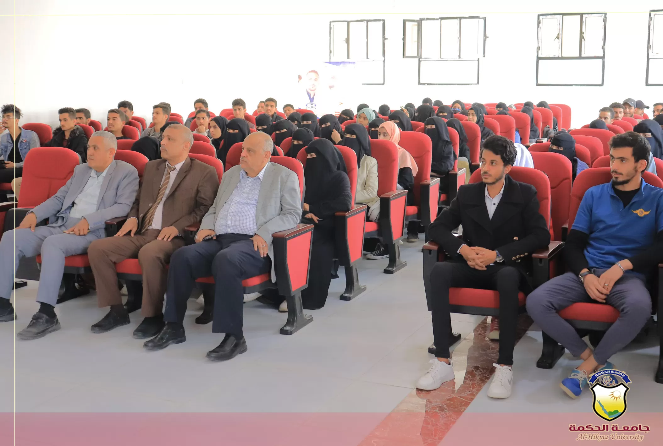 جامعة الحكمة - صنعاء تقيم ندوة توعوية للتعريف بمخاطر أمراض الثلاسيميا وتكسرات الدم الوراثية وسبل الوقاية منها