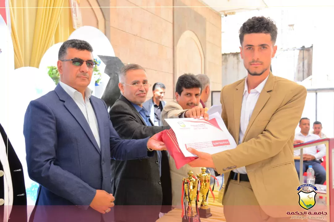 جامعة الحكمة تكرّم طلابها المبرزين في الأنشطة الطلابية في حفل عنوانه التميُّـز والريـادة