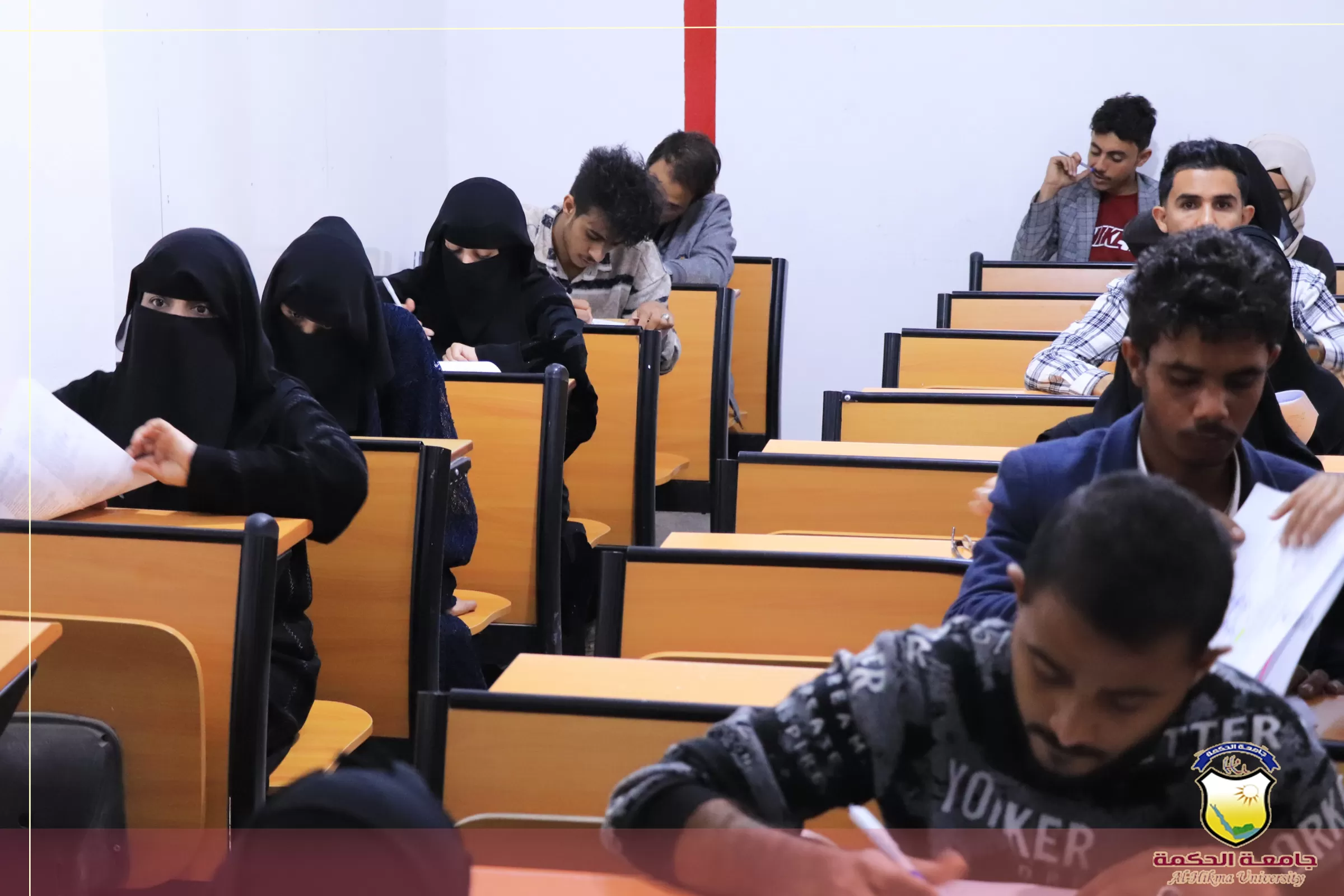 جامعة الحكمة تدشن امتحانات الفصل الدراسي الثاني للعام الجامعي 1445هـ - 2023/ 2024م