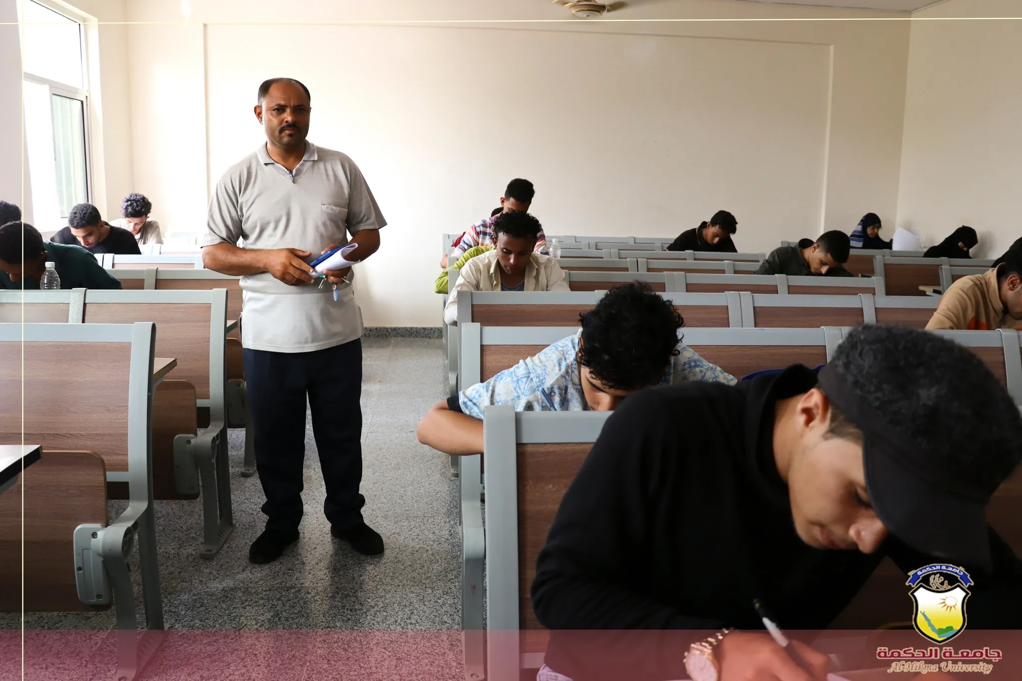 جامعة الحكمة - اليمن تجري إمتحانات المفاضلة للمتقدمين على المنح التنافسية للعام الجامعي 2024/2025م