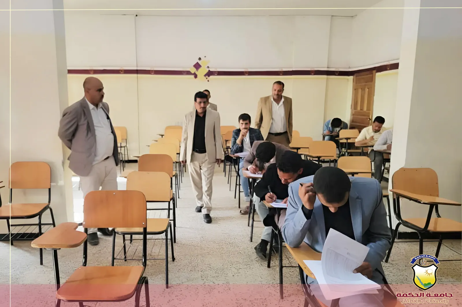 جامعة الحكمة - اليمن تجري إمتحانات المفاضلة للمتقدمين على المنح التنافسية للعام الجامعي 2024/2025م