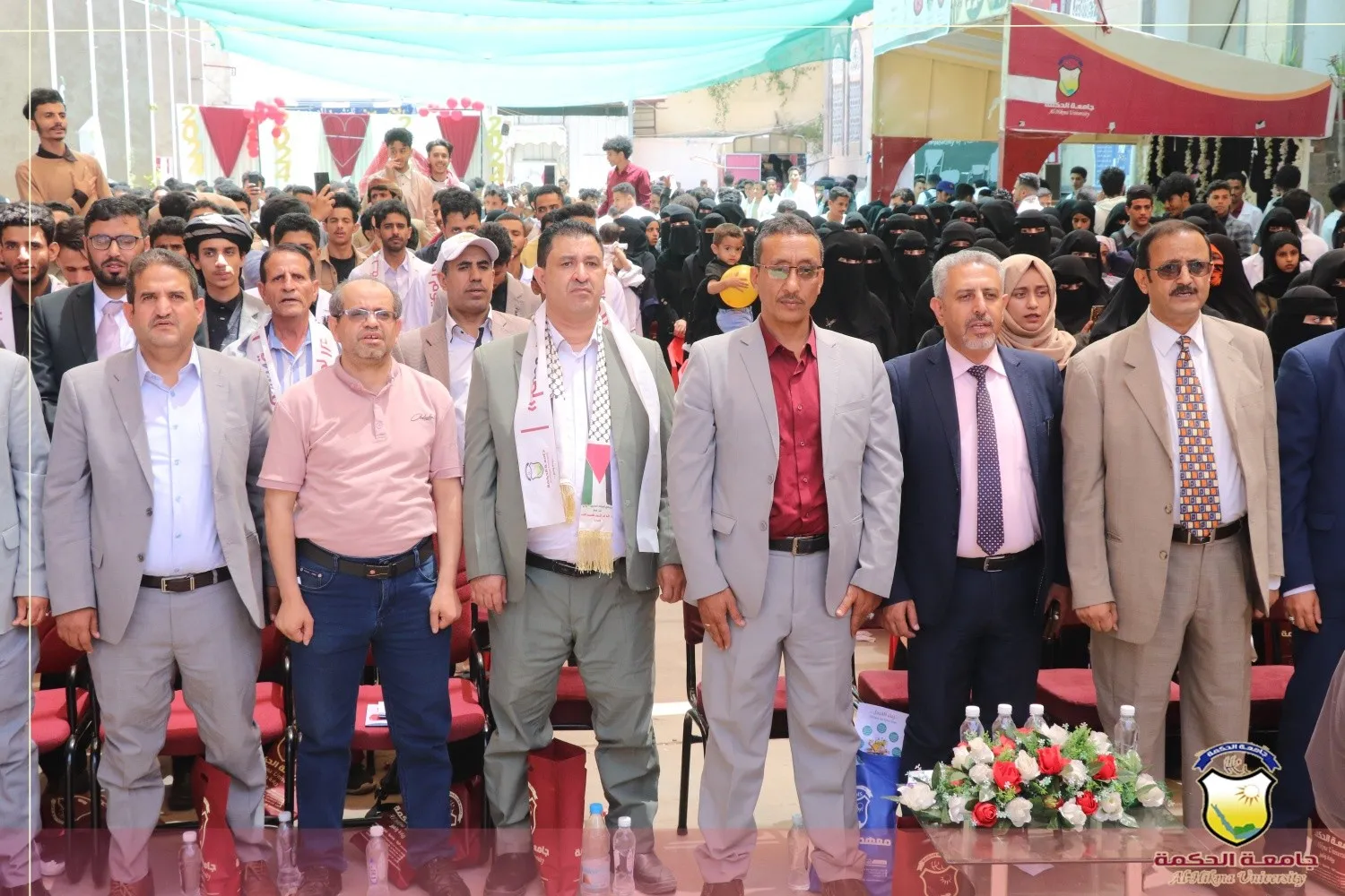 إفتتاح فعاليات الأسبوع العلمي ومعرض المنتج الدوائي بـ جامعة الحكمة - اليمن