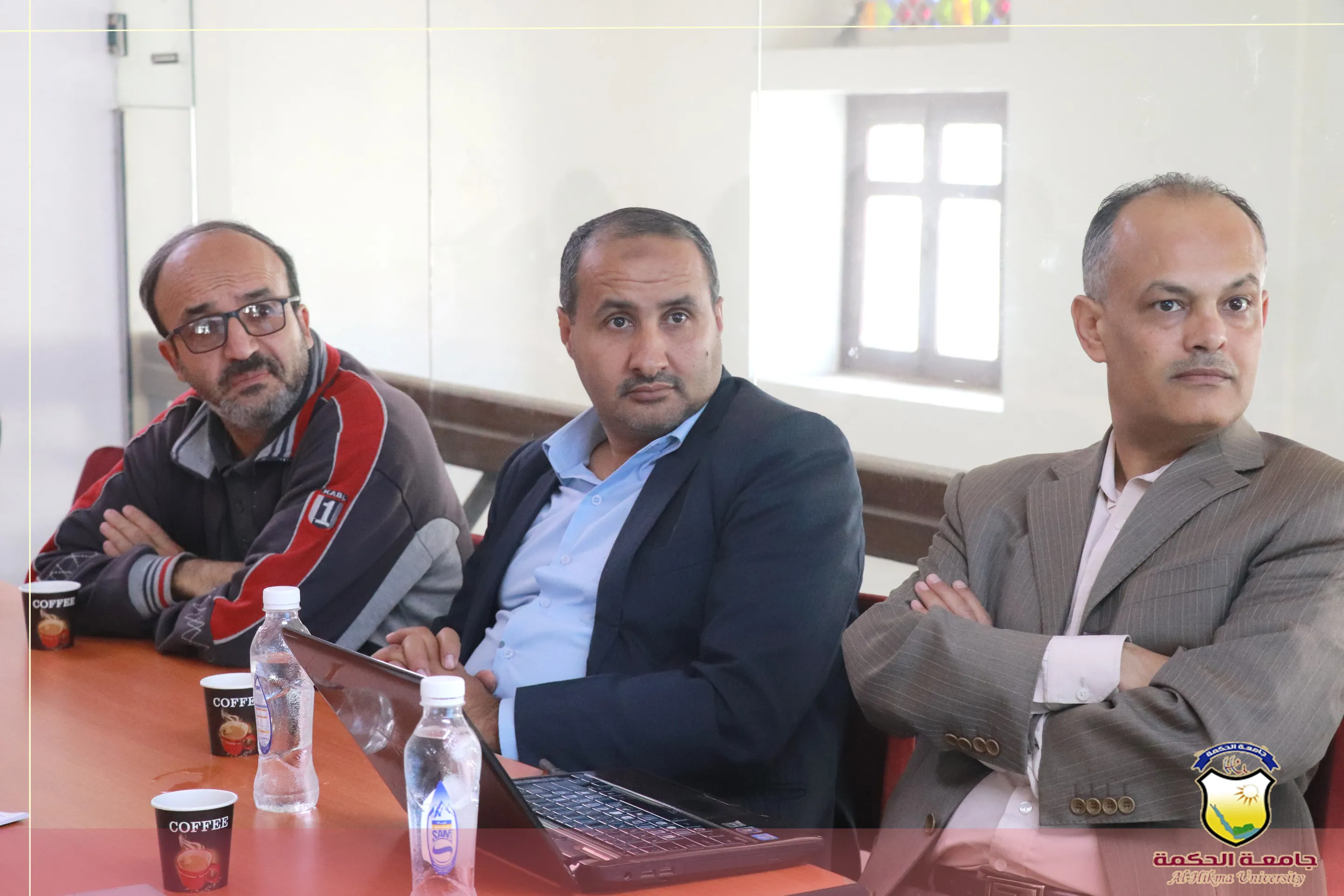 "جامعة الحكمة تعقد لقاء موسع لمناقشة الأداء الأكاديمي للجامعة للعام 2024-2025م"