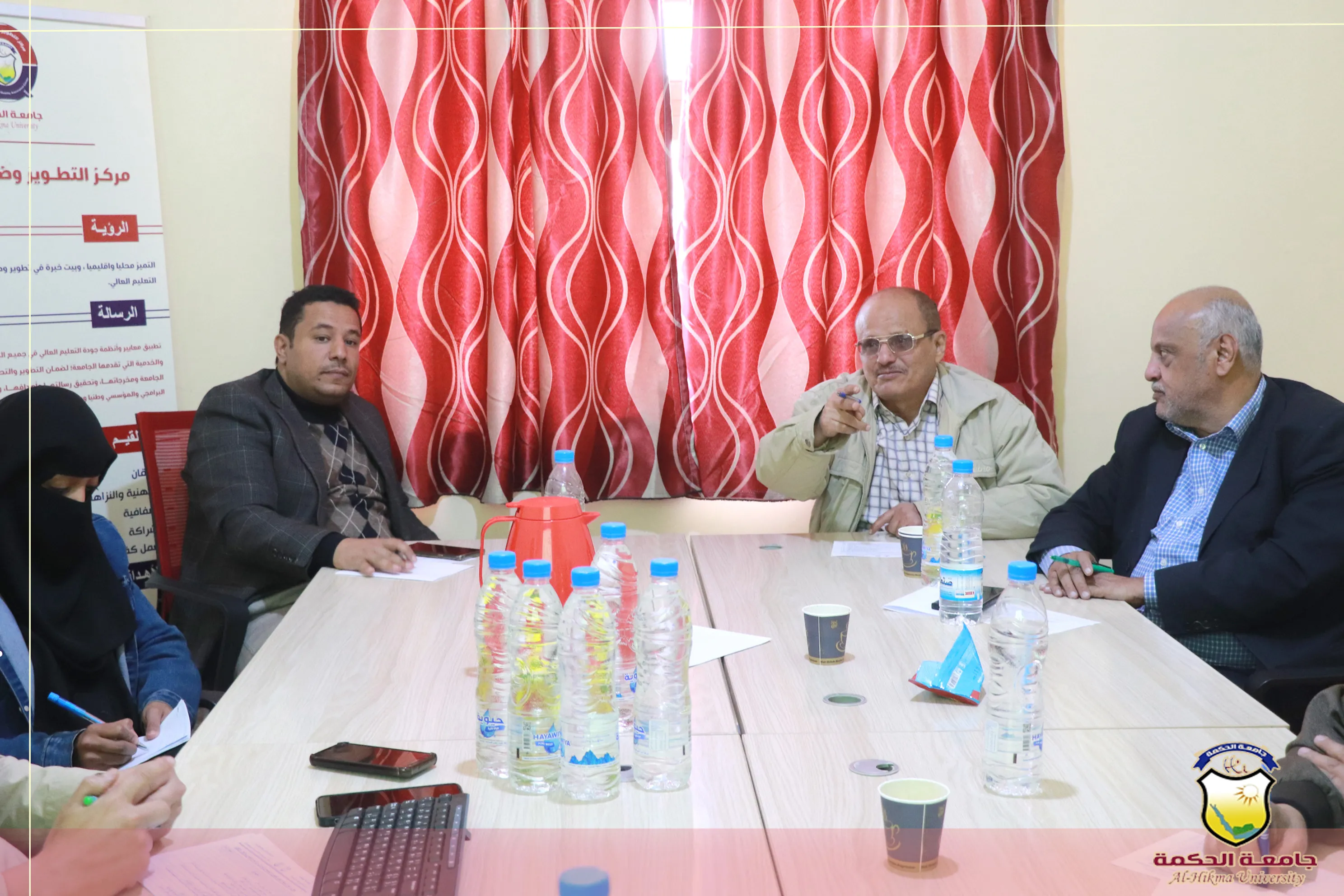 The Higher Committee for Development and Quality Assurance at Al-Hikma University – Yemen holds a meeting to discuss the progress of the educational process for the second semester
