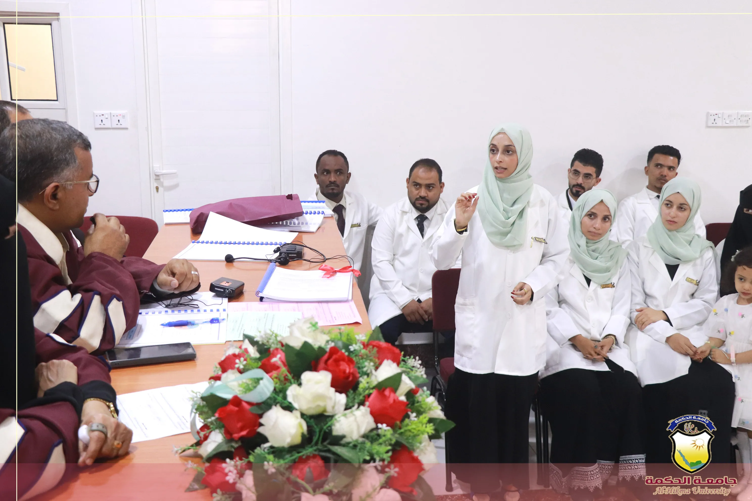 برعاية رئاسة جامعة الحكمة؛ تقيم كلية العلوم الطبية المؤتمر العلمي الثاني لمناقشة أبحاث تخرج الدفعة الثانية - قسم طب عام وجراحة
