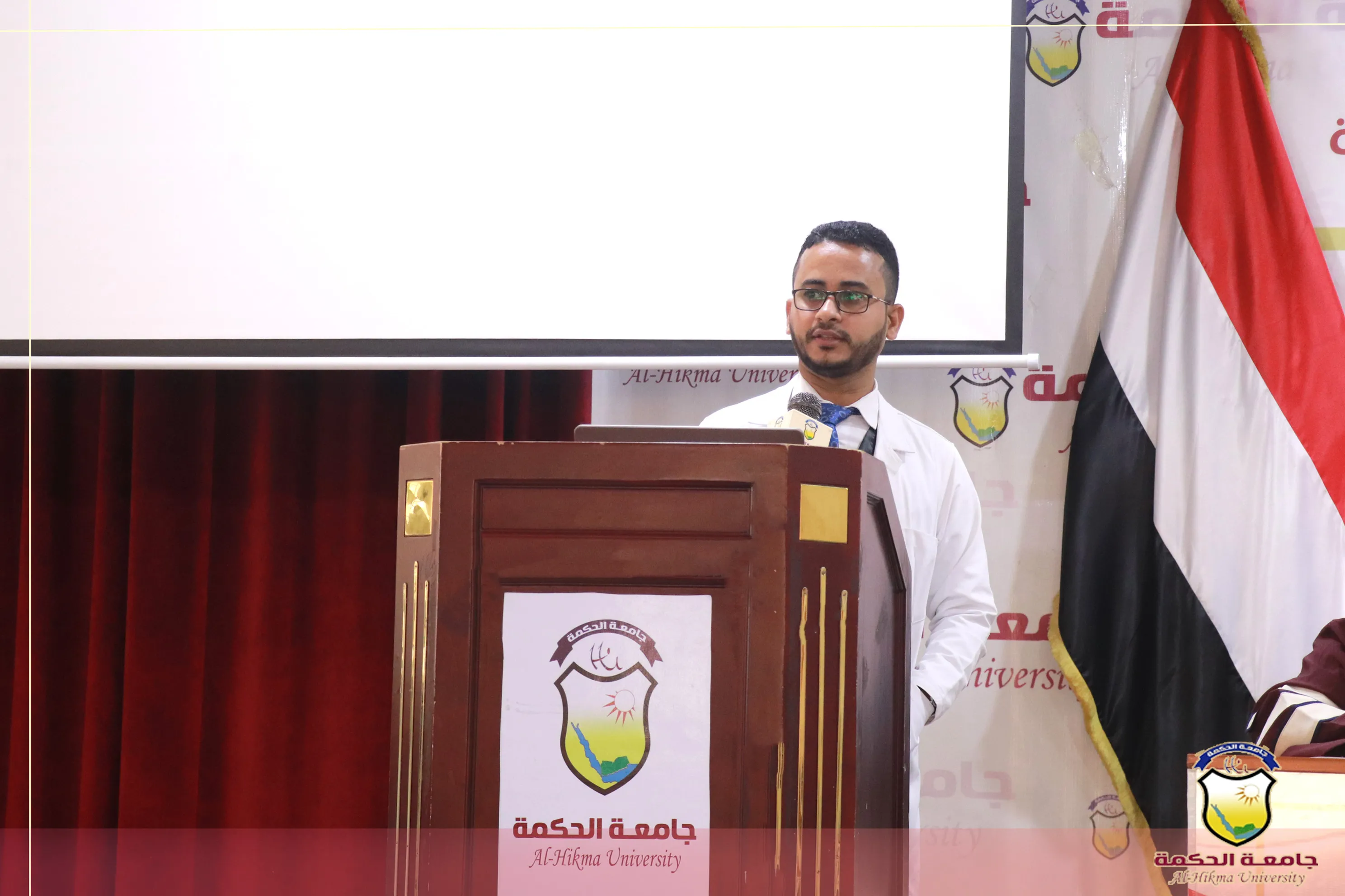 برعاية رئاسة جامعة الحكمة؛ تقيم كلية العلوم الطبية المؤتمر العلمي الثاني لمناقشة أبحاث تخرج الدفعة الثانية - قسم طب عام وجراحة