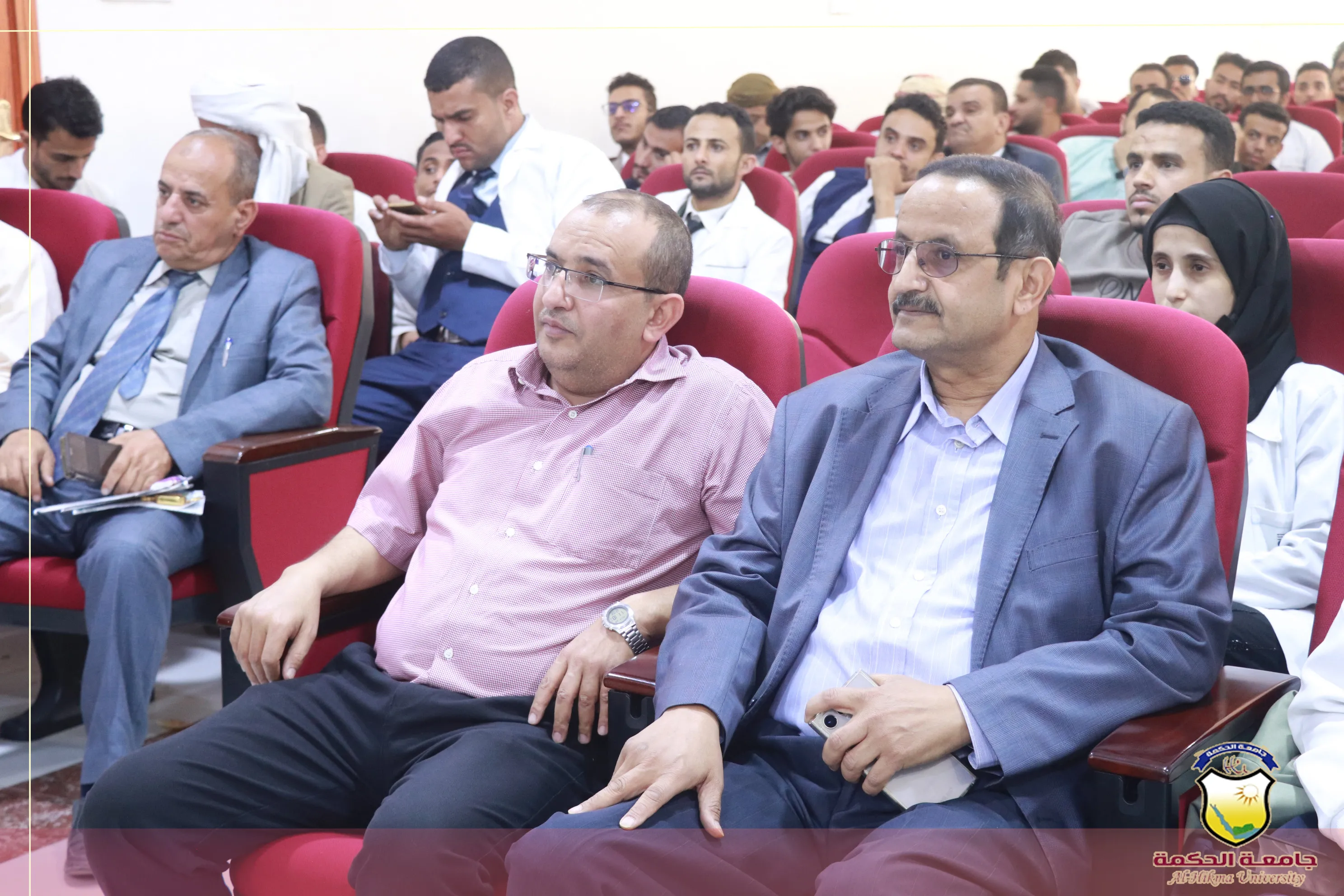 برعاية رئاسة جامعة الحكمة؛ تقيم كلية العلوم الطبية المؤتمر العلمي الثاني لمناقشة أبحاث تخرج الدفعة الثانية - قسم طب عام وجراحة