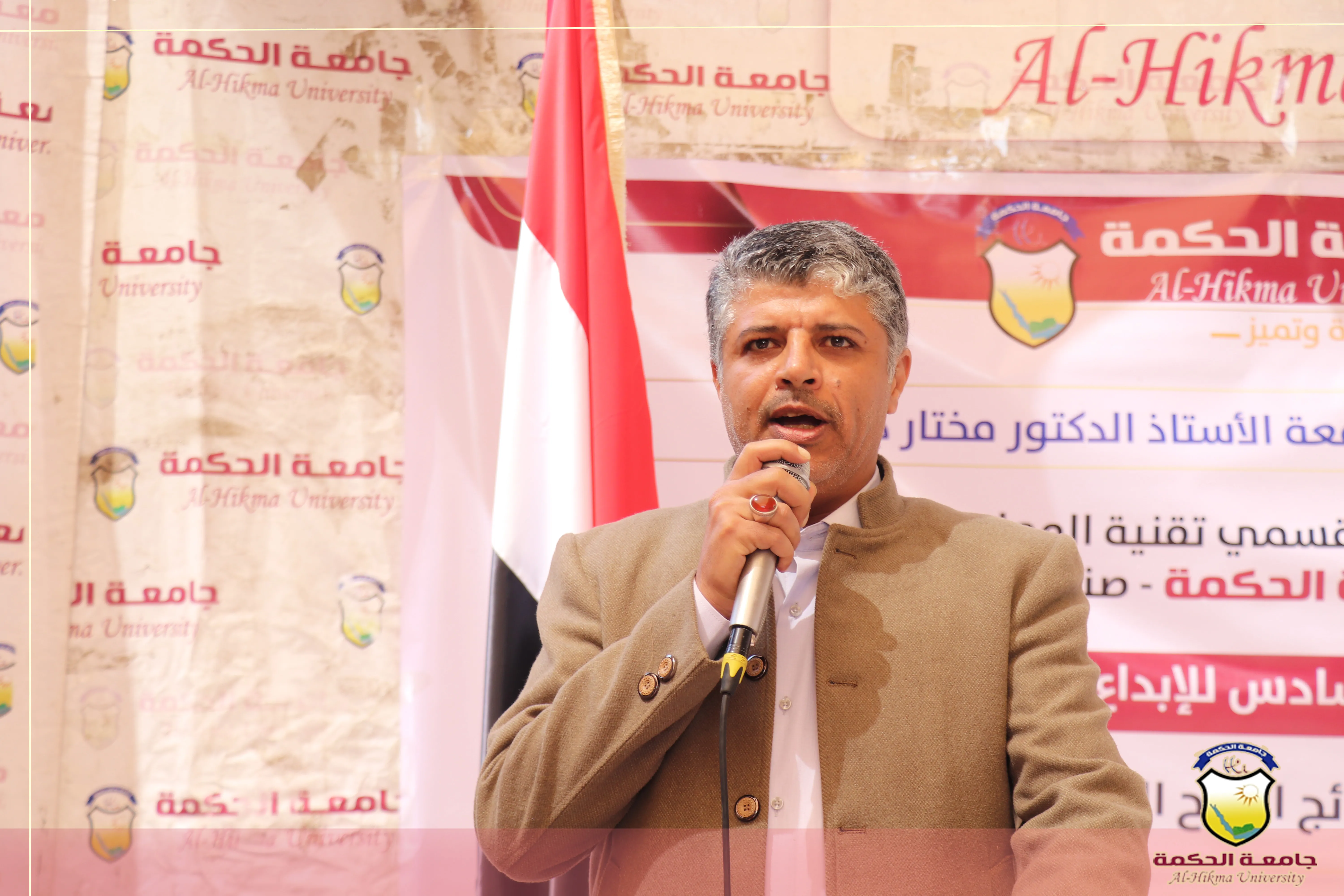 رئيس جامعة الحكمة يفتتح المعرض التقني السادس للإبداع والإبتكار بجامعة الحكمة ويعلن اسماء الفائزين بالمنح التنافسية للعام الجامعي 2025-2026م