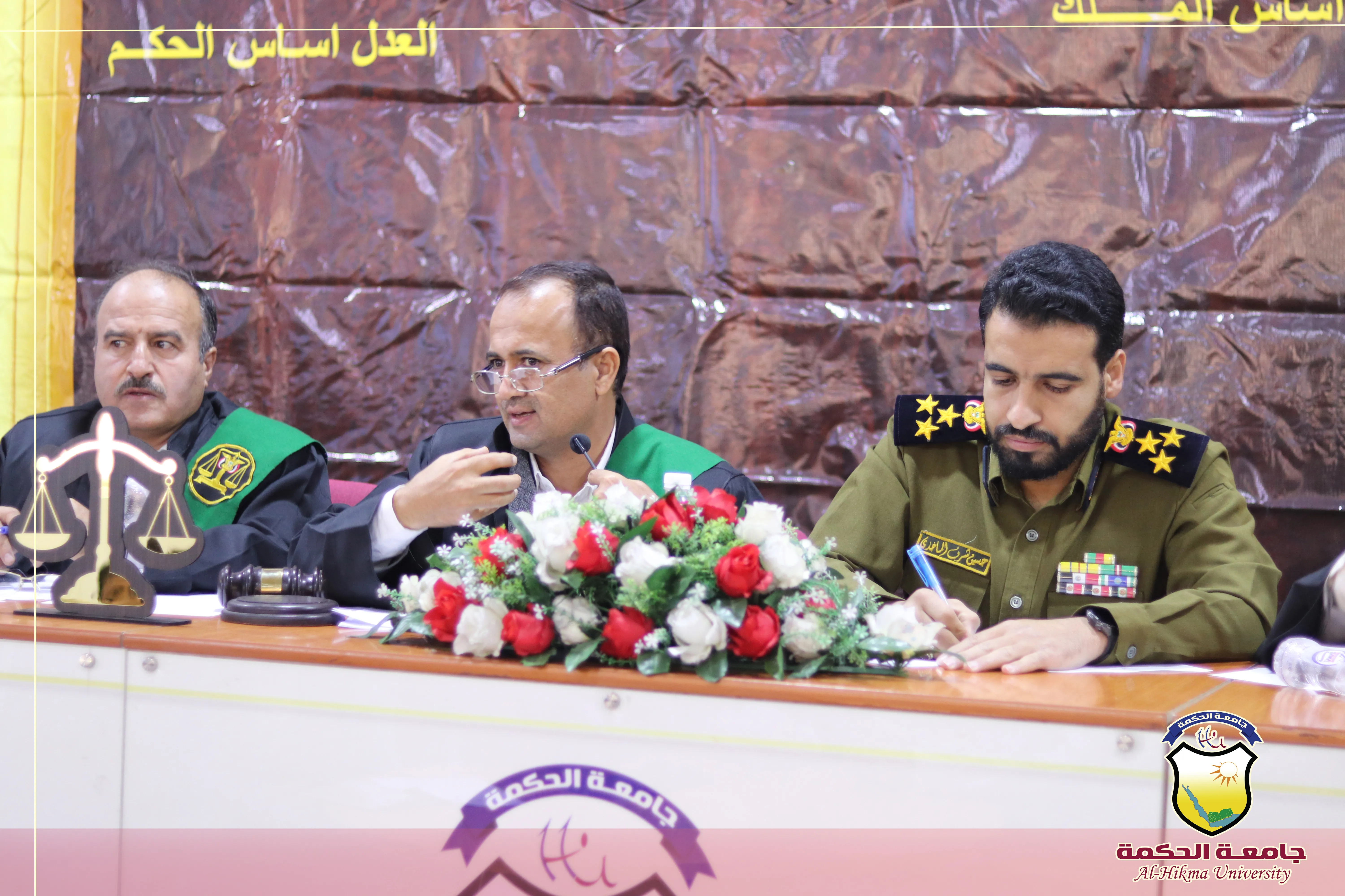 جامعة الحكمة تقيم محكمة افتراضية متخصصة في جمع الأدلة الرقمية بحضور قيادات أكاديمية وقضائية