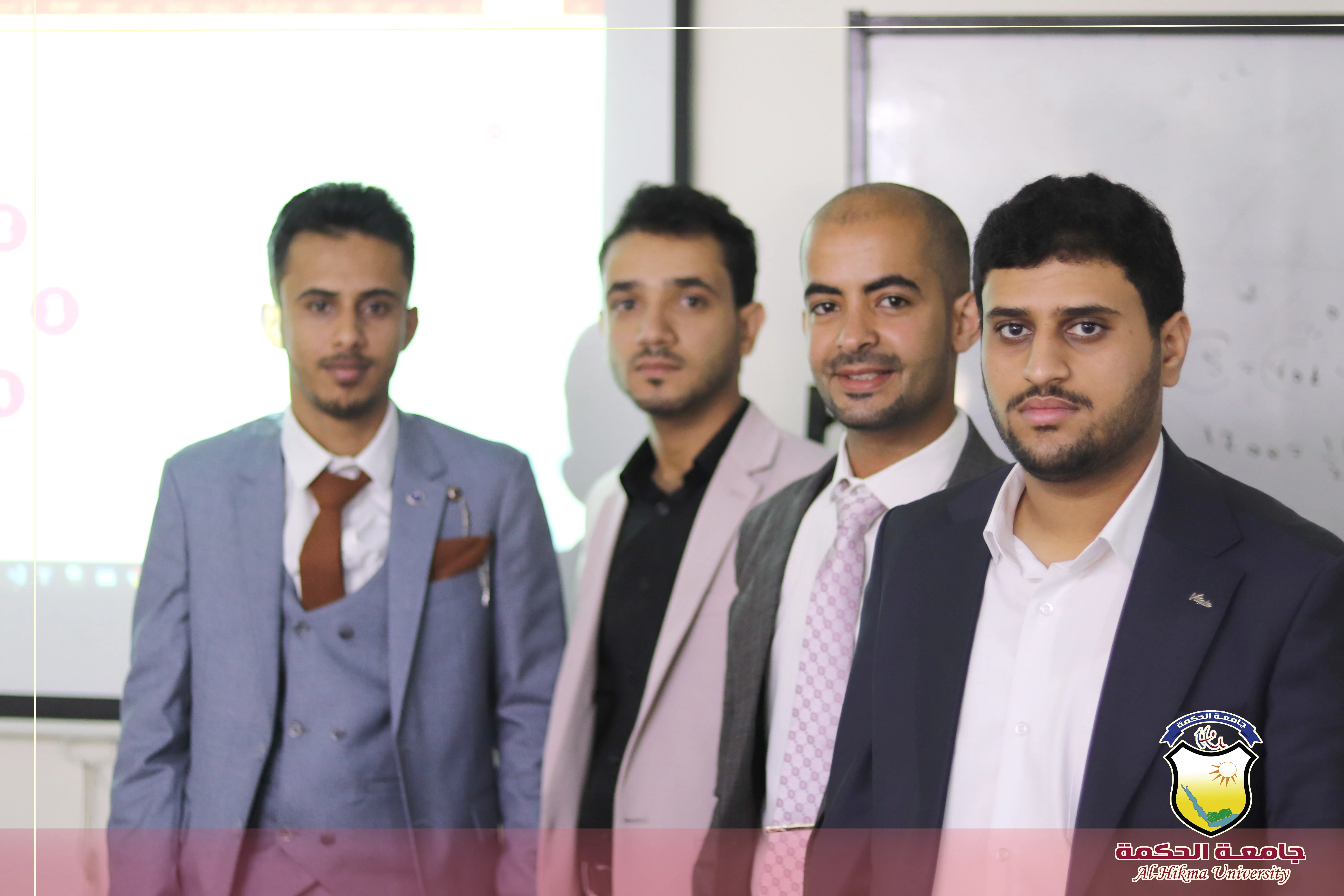 جامعة الحكمة – فرع صنعاء تقيم اليوم العلمي لمناقشة مشاريع تخرج طلبة قسم تقنية المعلومات بكلية العلوم والهندسة