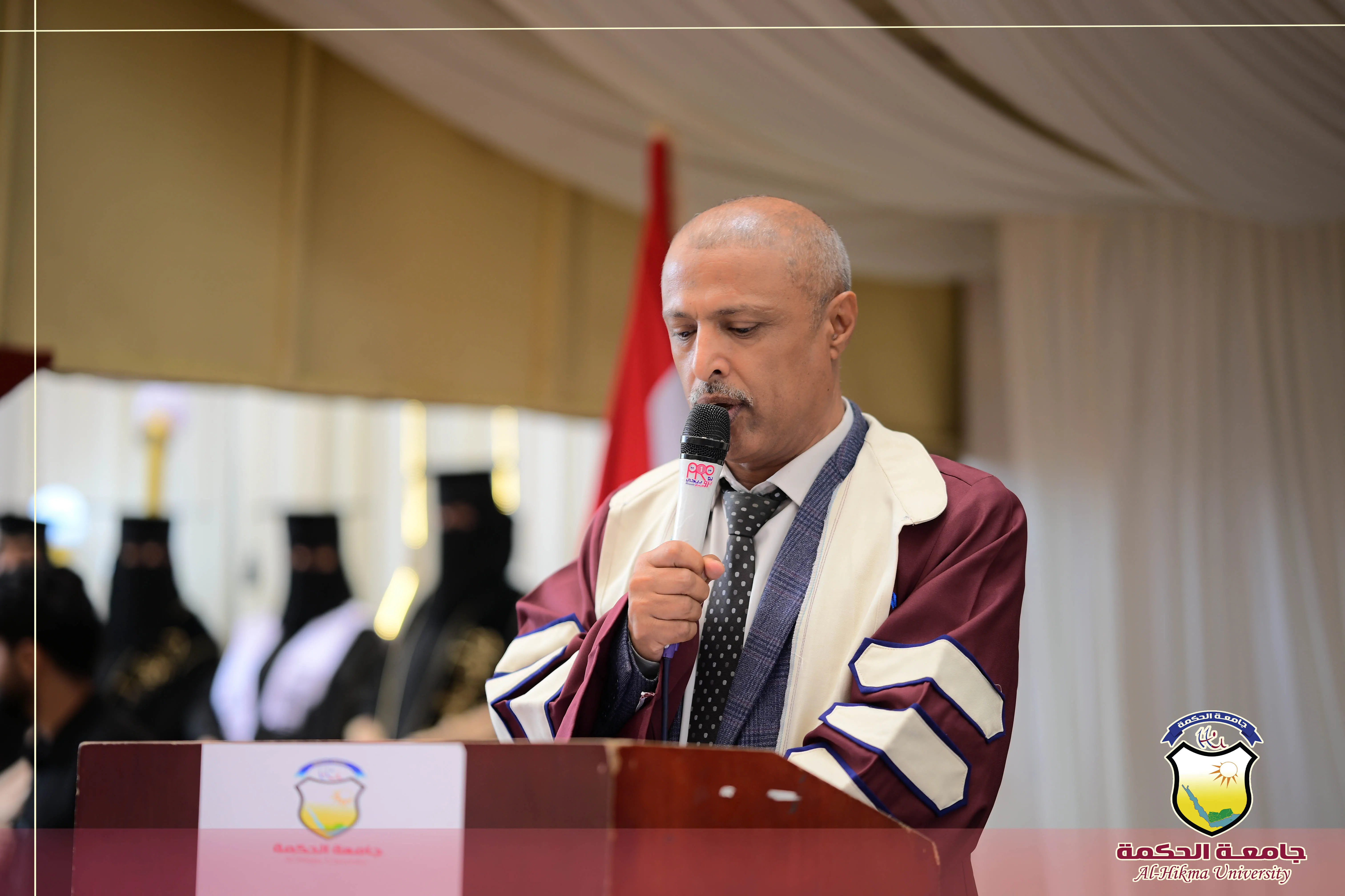 جامعة الحكمة تحتفل بتخريج 64  طبيباً وطبيبة من خريجي برنامج الطب والجراحة العامة